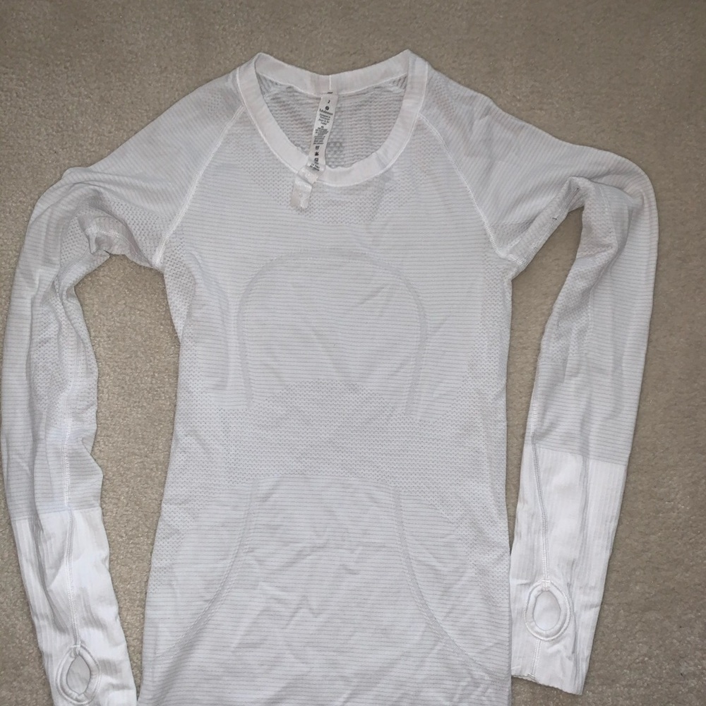 Lulu Lemon swift tech Long sleeve